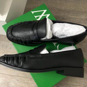 (NEVER WORN) J. Crew Black Women's Ruched Loafers 7.5